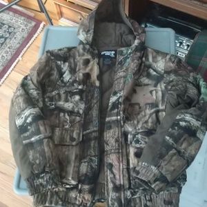 Youth Large Mossy Oak Camo jacket